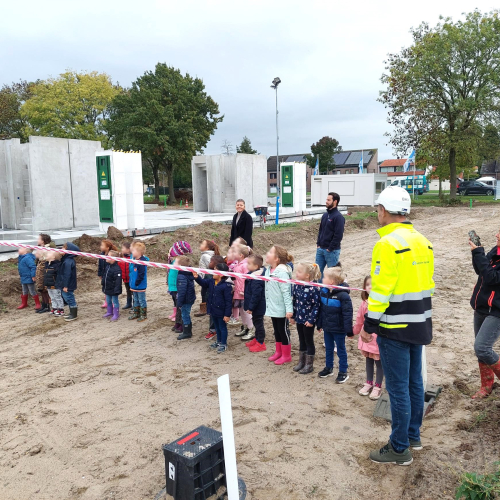 Kleuters op de bouw