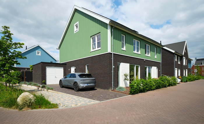 PLF86427-LR.jpg
