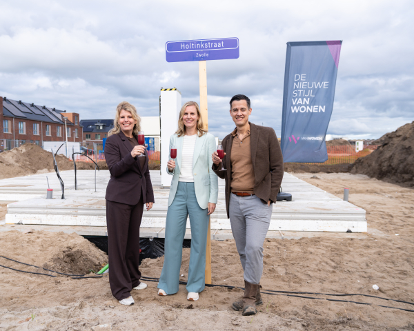 Start bouw Naasteburen